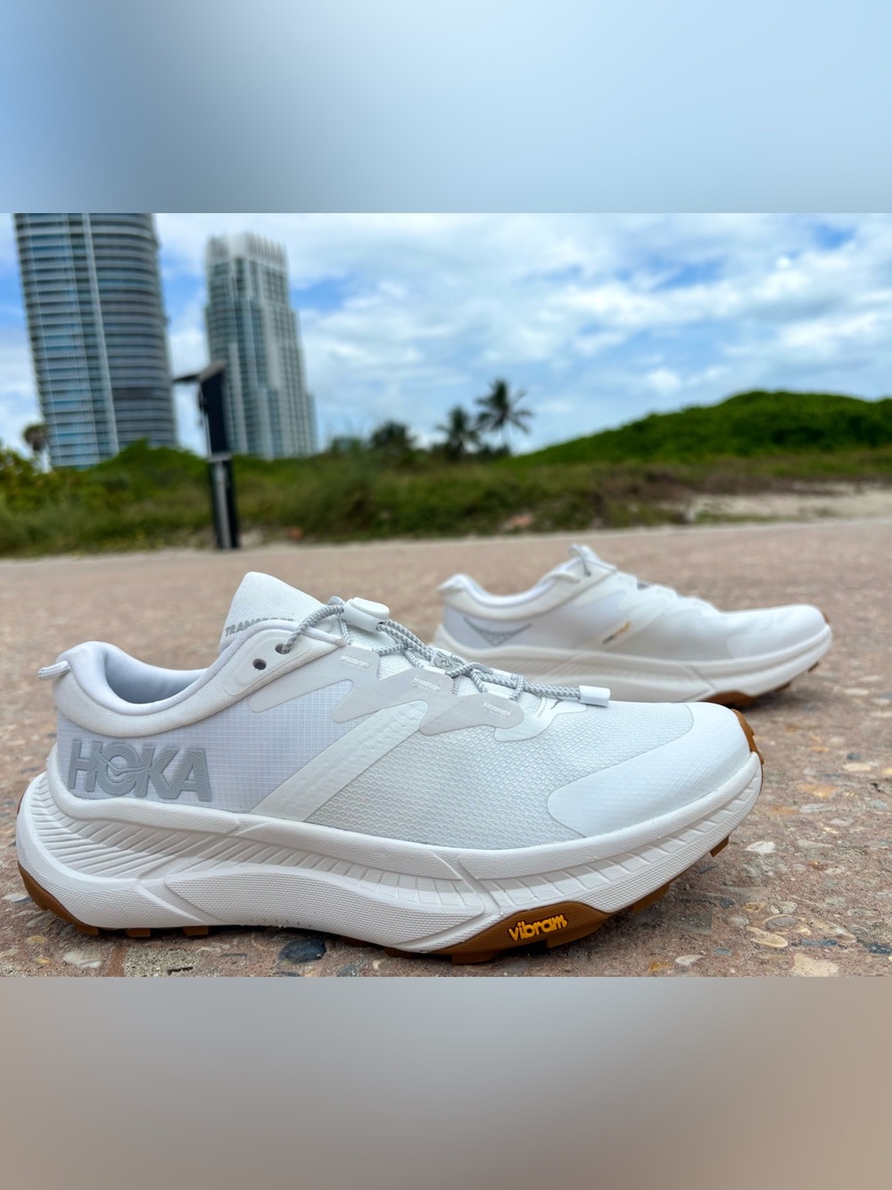Hoka One One 💅 Transport Women’s Hiking Running Athletic White 1123154 WWH NEW - Picture 2 of 12
